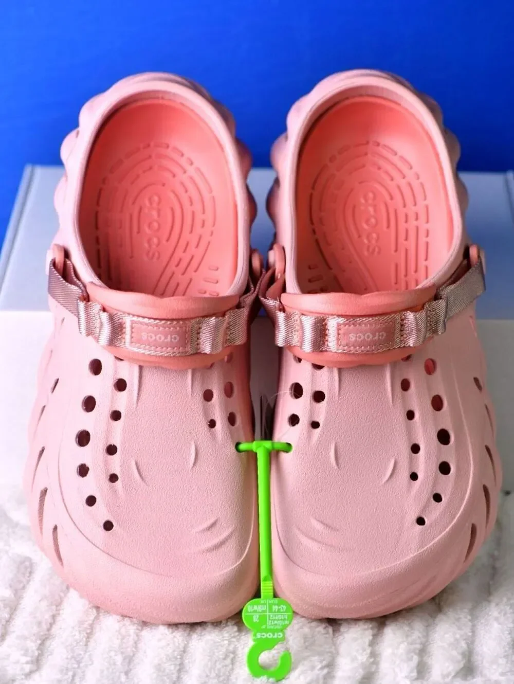 New! Size: 10 Men/12 Women | Crocs Echo Clogs Unisex Pink